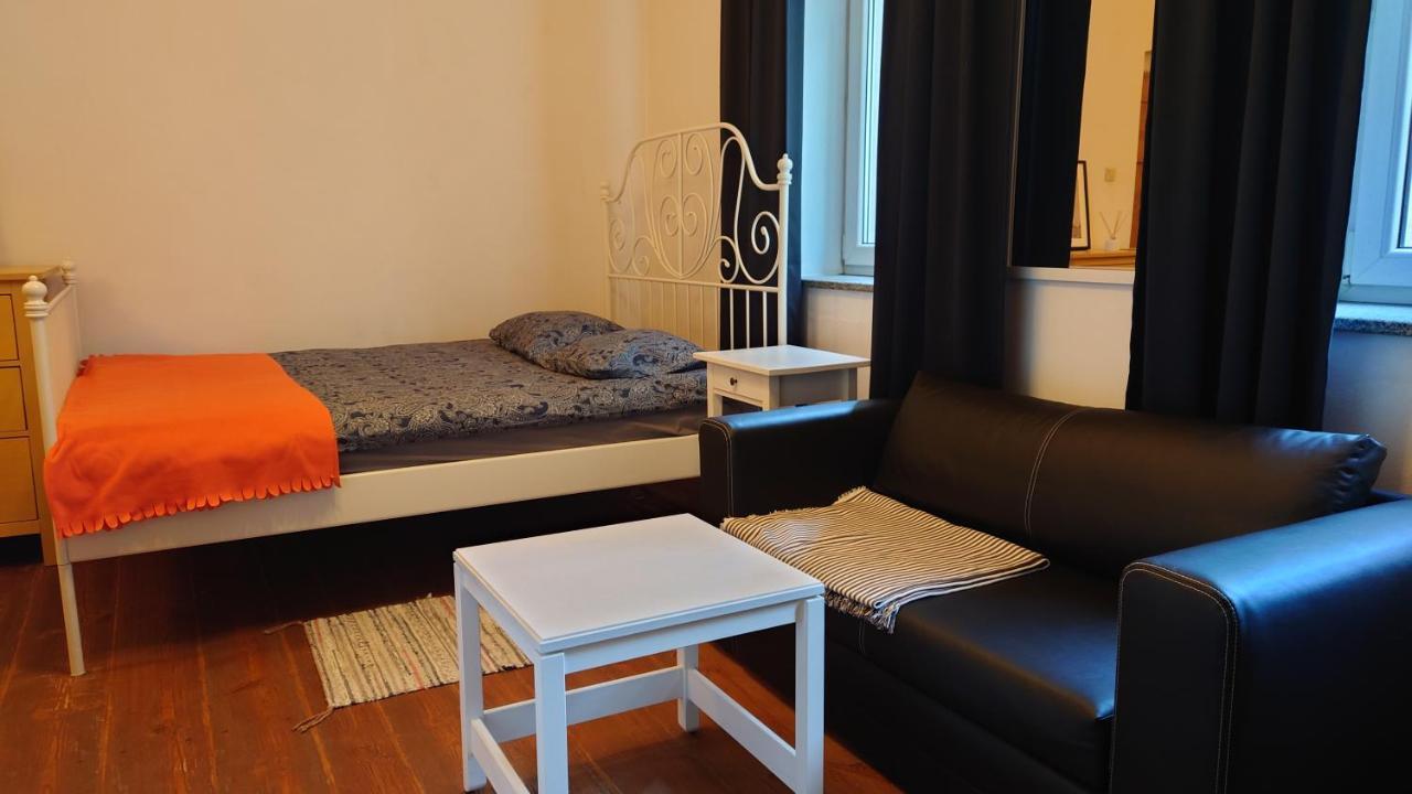 Apartamenty Przy Stonehenge Sosnowiec Luaran gambar