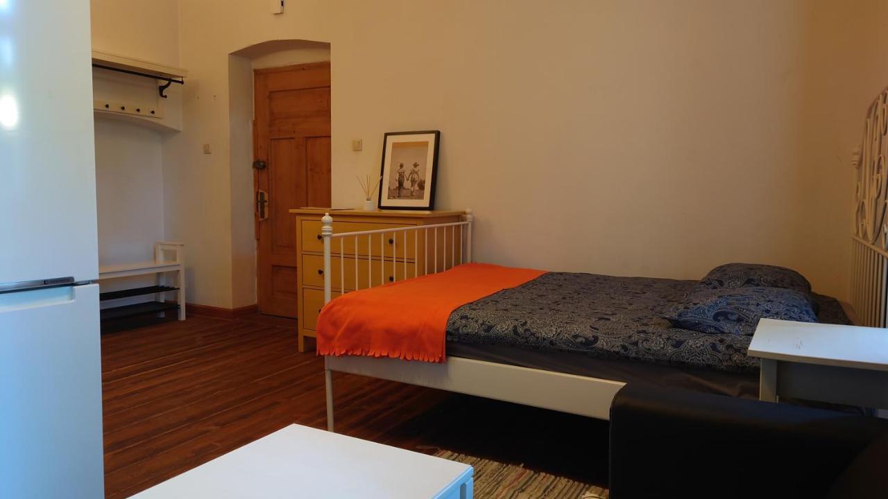 Apartamenty Przy Stonehenge Sosnowiec Bilik gambar
