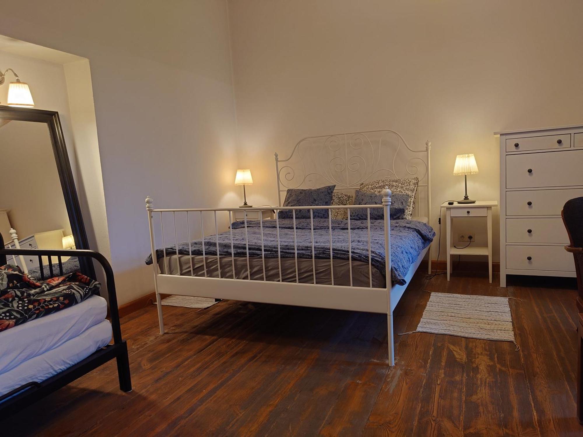Apartamenty Przy Stonehenge Sosnowiec Bilik gambar