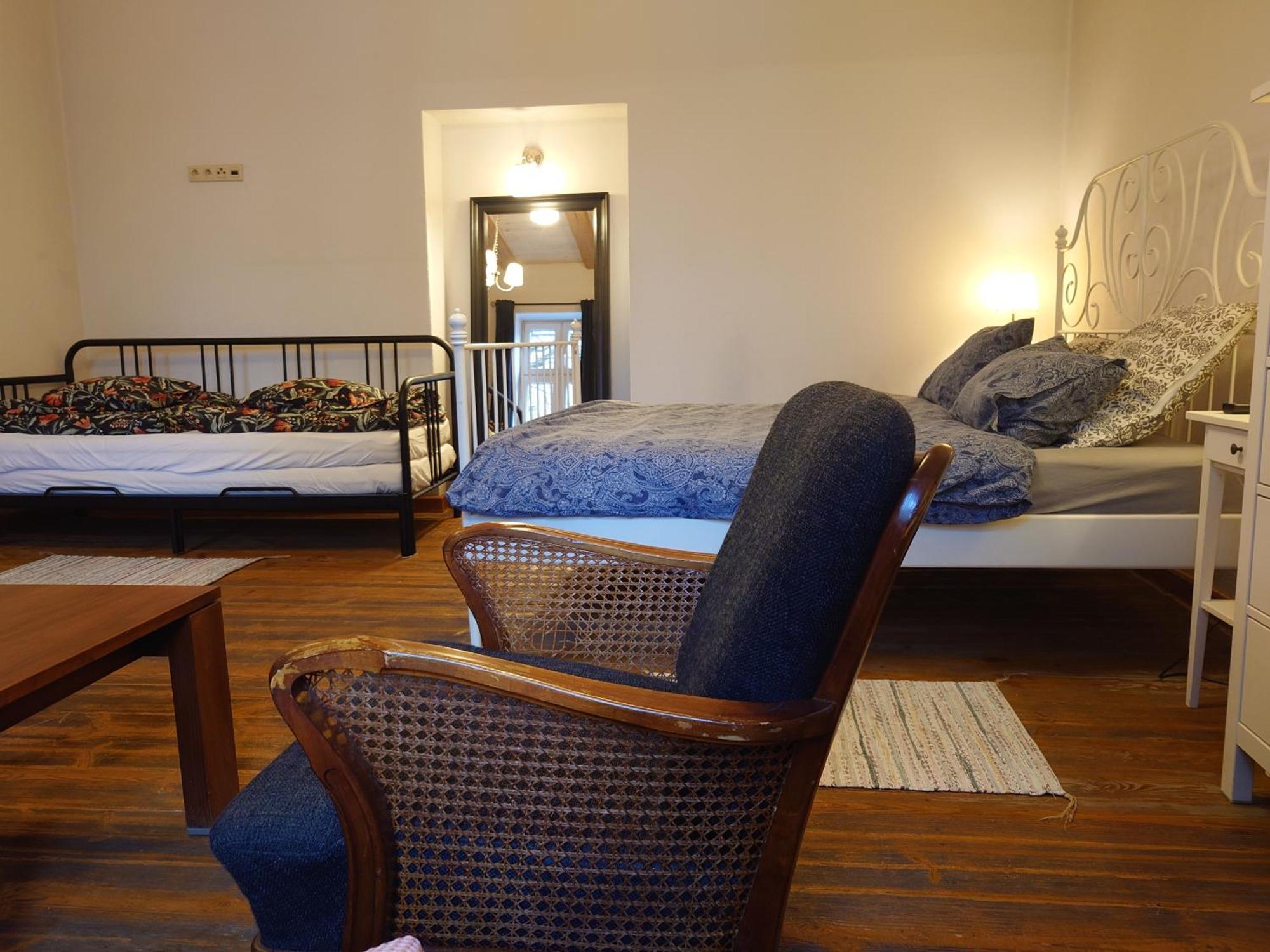 Apartamenty Przy Stonehenge Sosnowiec Bilik gambar